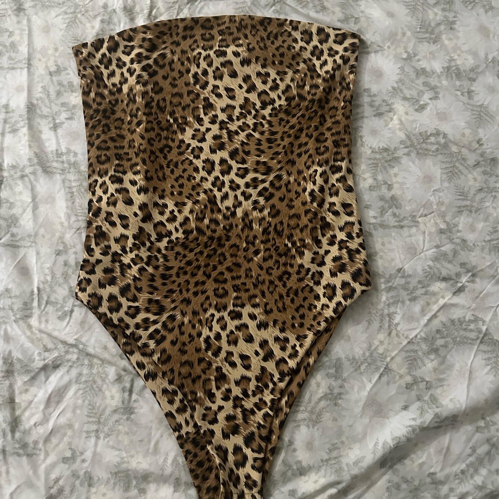 Leopard Print Women's Bodysuit